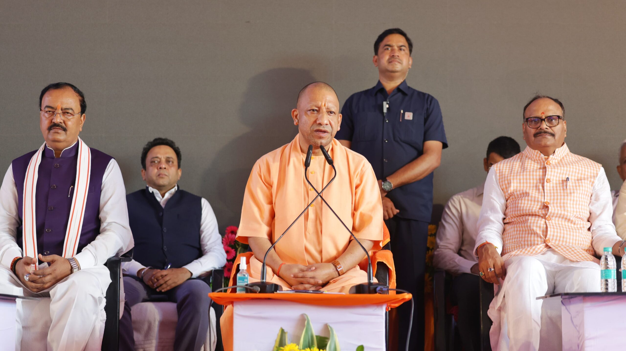 मुख्यमंत्री योगी आदित्यनाथ के नेतृत्व में प्रधानमंत्री नरेंद्र मोदी का 75वां जन्मदिन मनाया गया