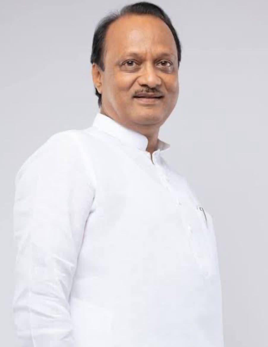 विमान हादसे में अजित पवार समेत 5 लोगों की मौत